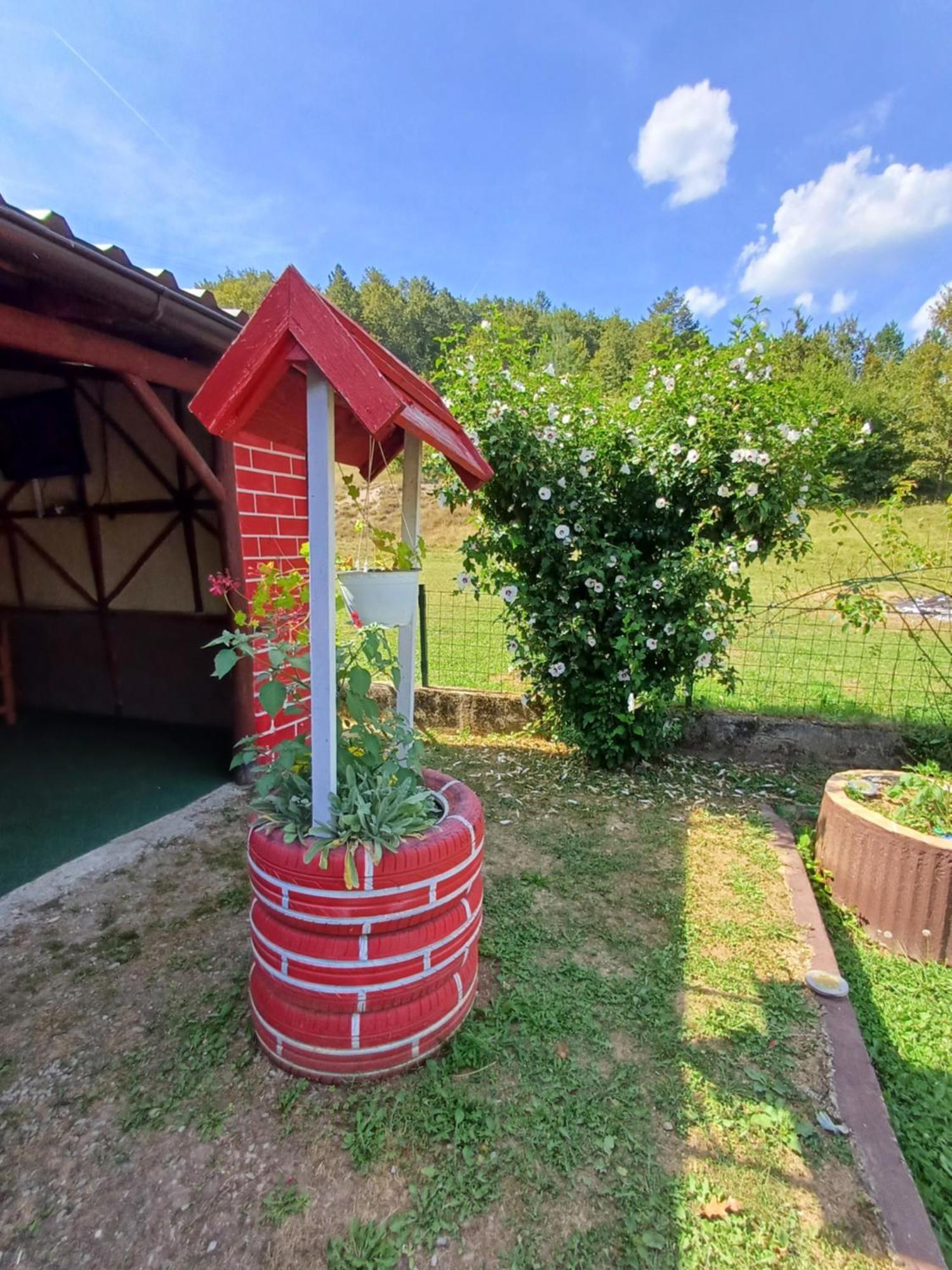 Apartman Denis Una Luzine Экстерьер фото