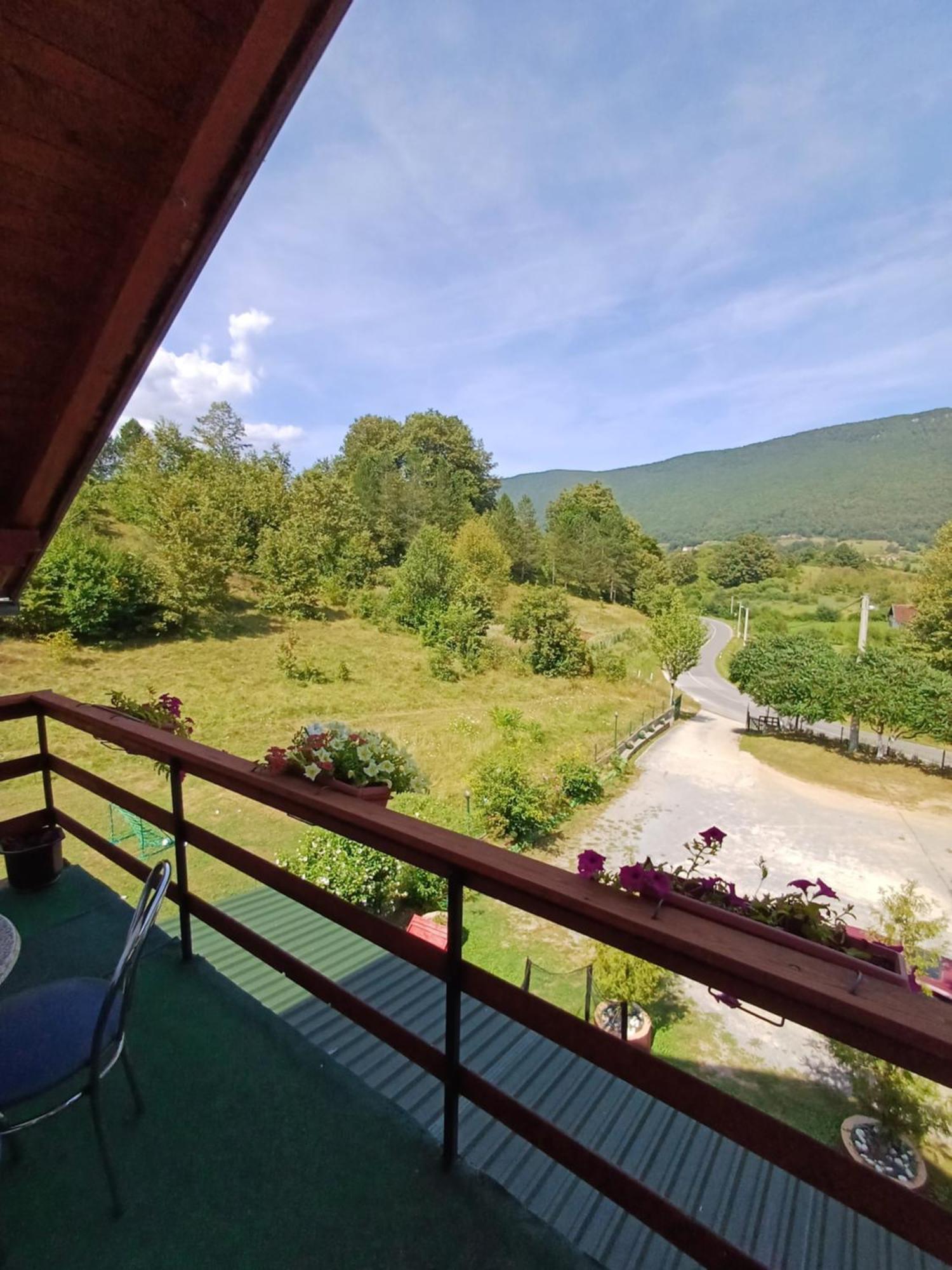Apartman Denis Una Luzine Экстерьер фото