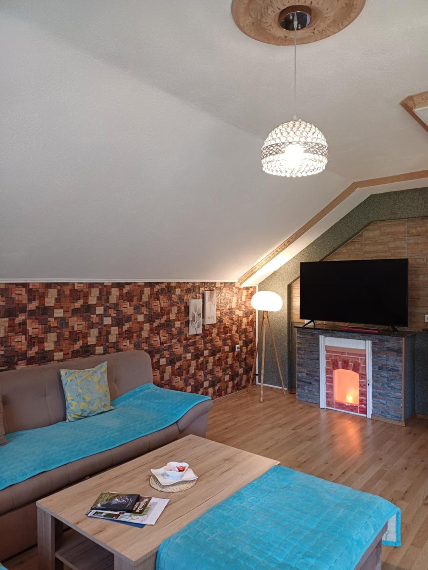 Apartman Denis Una Luzine Экстерьер фото
